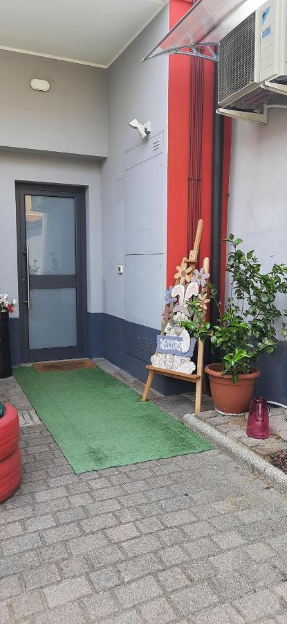 La Casa Di Emma Bed and Breakfast Rozzano Eksteriør billede