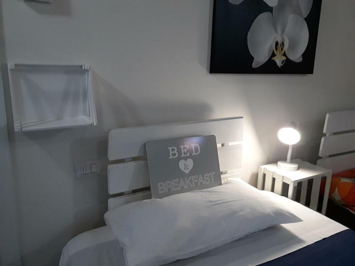 La Casa Di Emma Bed and Breakfast Rozzano Eksteriør billede